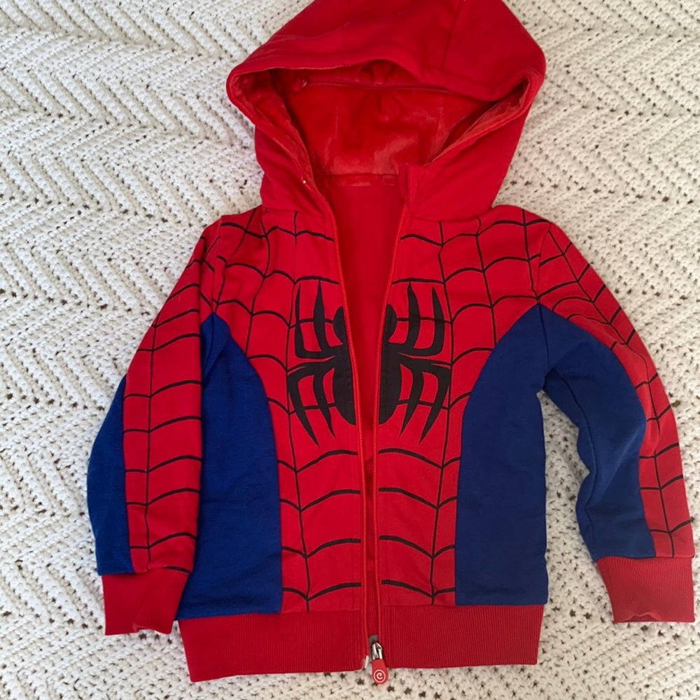 Cubcoats zip up hoodie that transforms to a stuffed animal!